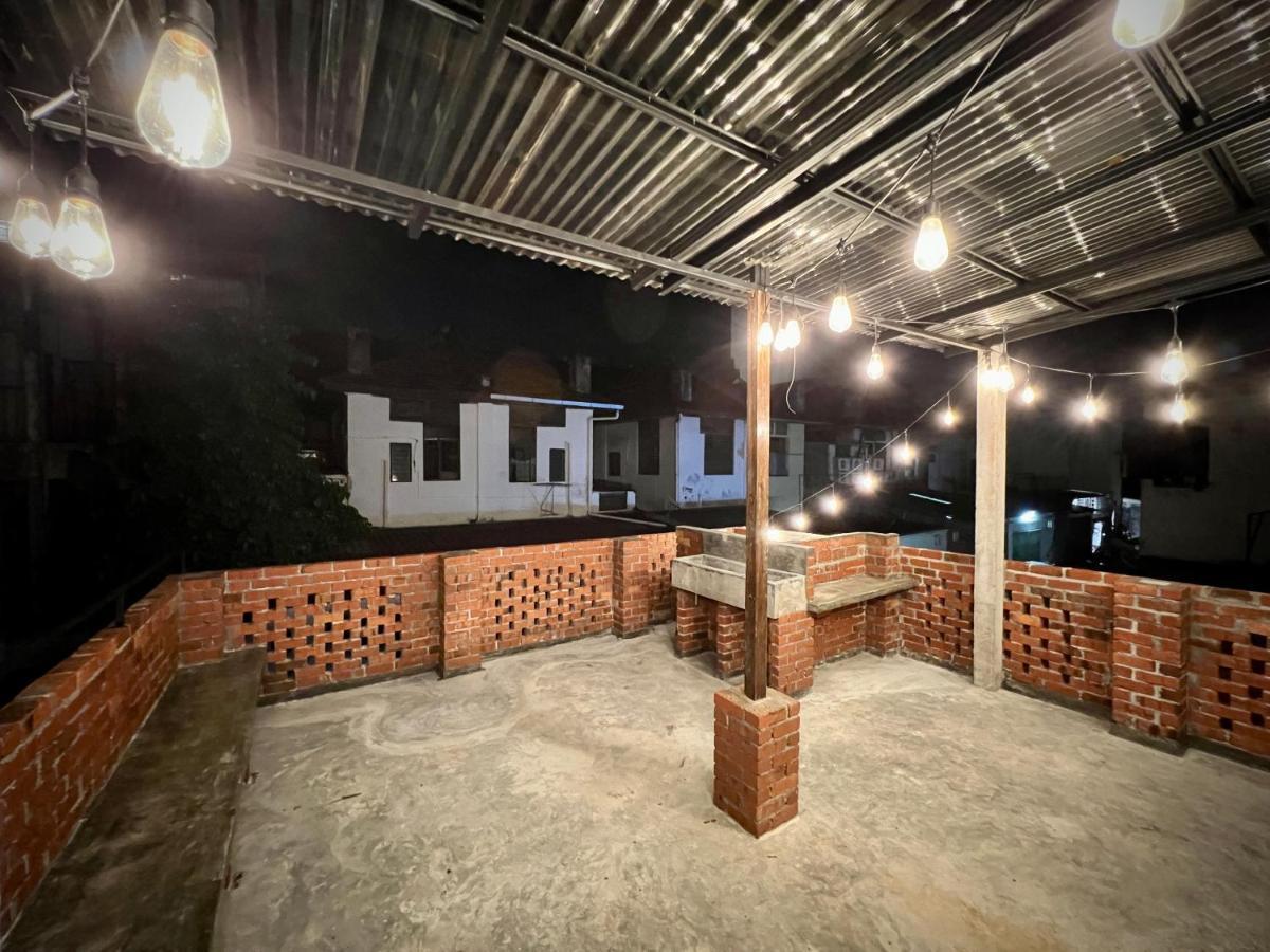 Dosomething Guest House 5 Ипох Экстерьер фото